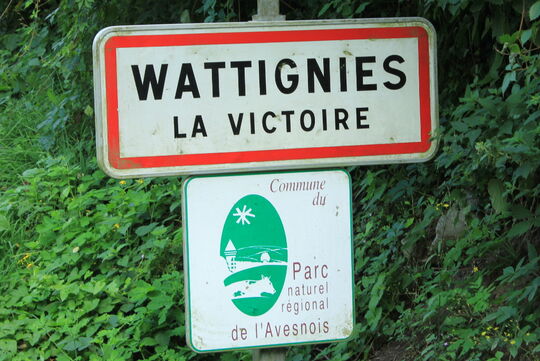 Panneau d'entrée du village